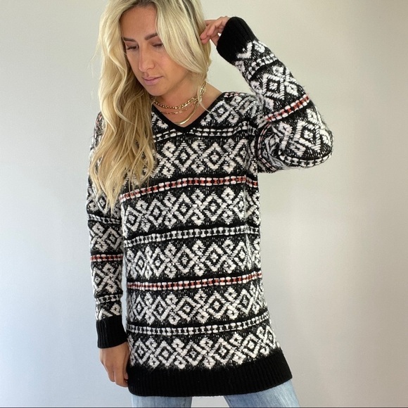 Sita Murt Black, White, Orange Alpaca & Llama Wool Sweater - Picture 2 of 14